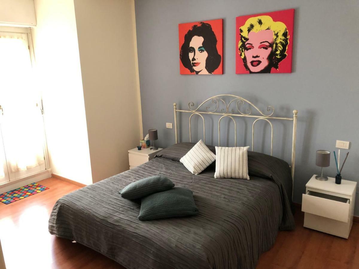 Irides Rooms A Un Passo Dai Parchi Divertimento Lazise Dış mekan fotoğraf
