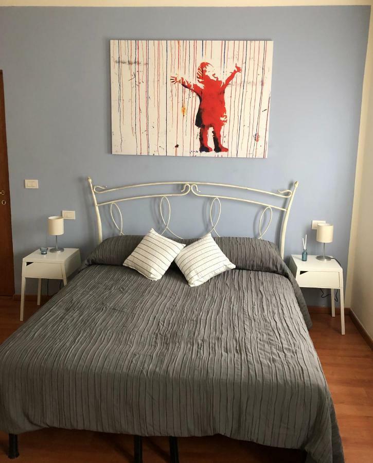 Irides Rooms A Un Passo Dai Parchi Divertimento Lazise Dış mekan fotoğraf
